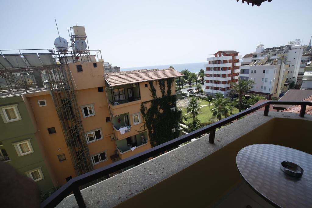 Ustun Apart Pansiyon Alanya Esterno foto